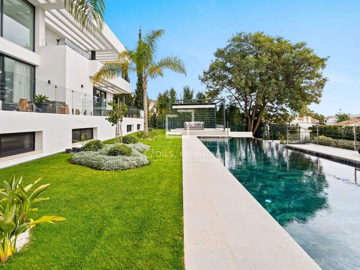 Garden of Houses for sale in Benahavís  with Air Conditioner, Heating and Private garden