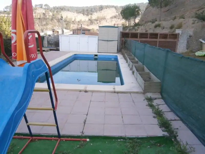 Piscina de Residencial en venta en Abrera