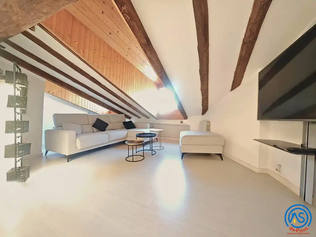 Wohnung zur Miete in Calle de Santa Isabel, 13, Alfonso