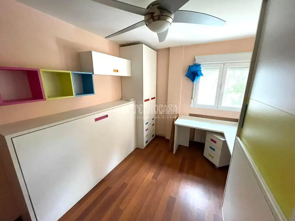 Habitación de Piso en venta en Madrid con Calefacción