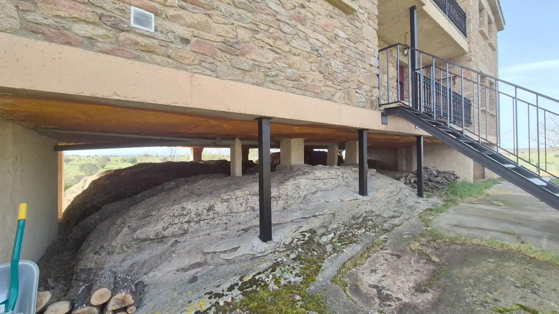 Vista exterior de Casa o chalet en venta en Cipérez con Piscina