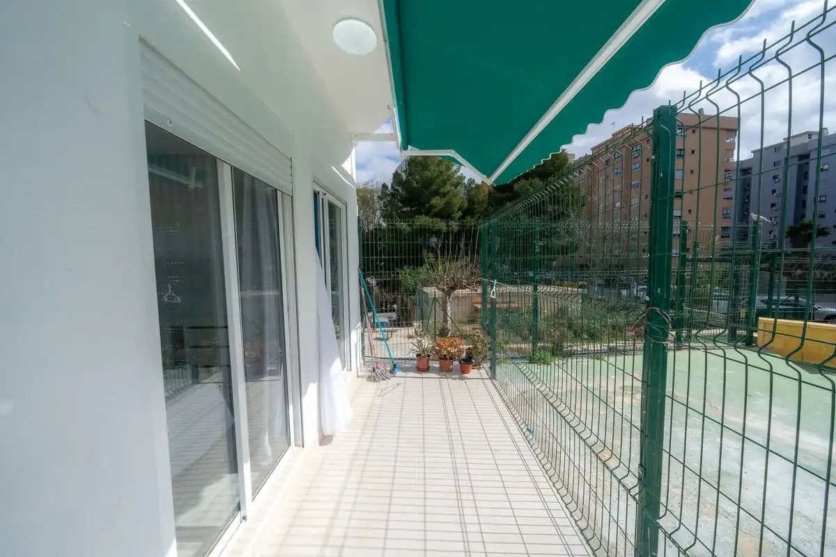 Ground floor with terrace for sale in Av. de Portugal, imagen 26