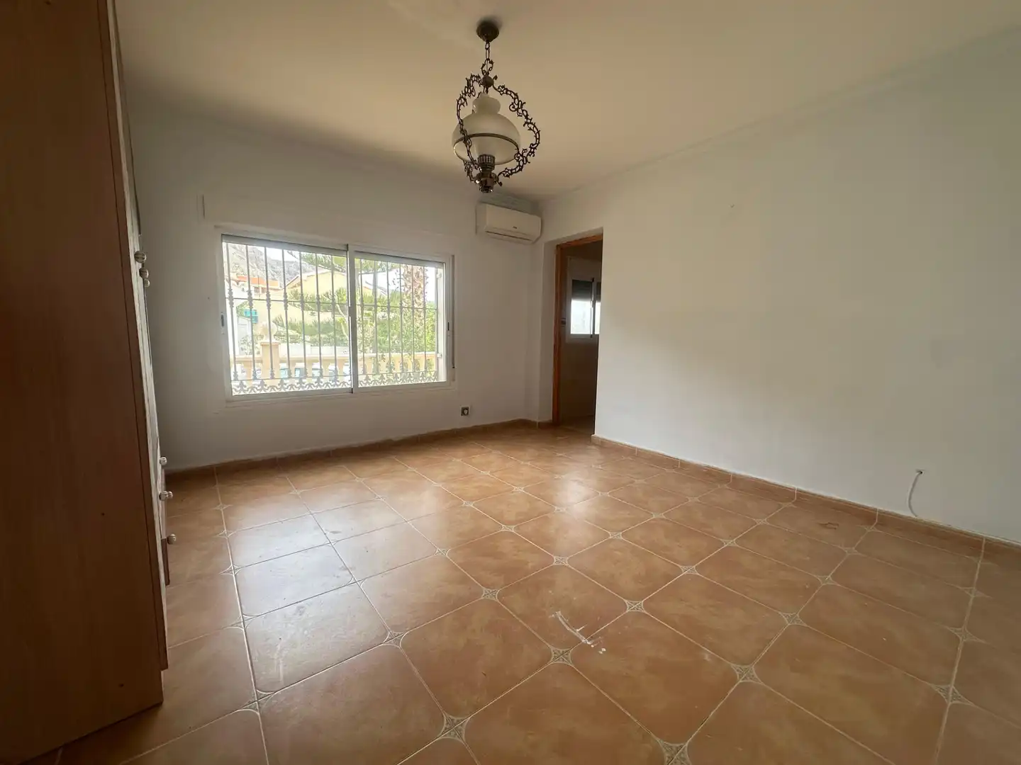 Exterior view of Houses for sale in Roquetas de Mar