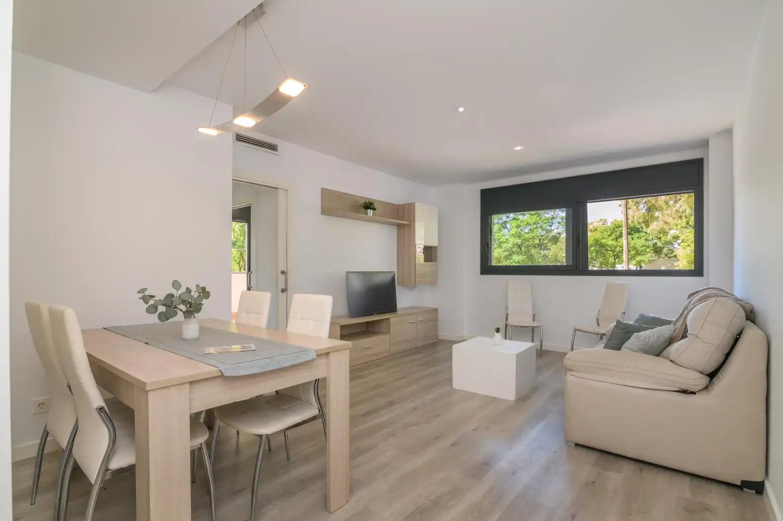 Piso con terraza en venta en Viladecans - CL VICENTA ESCODA