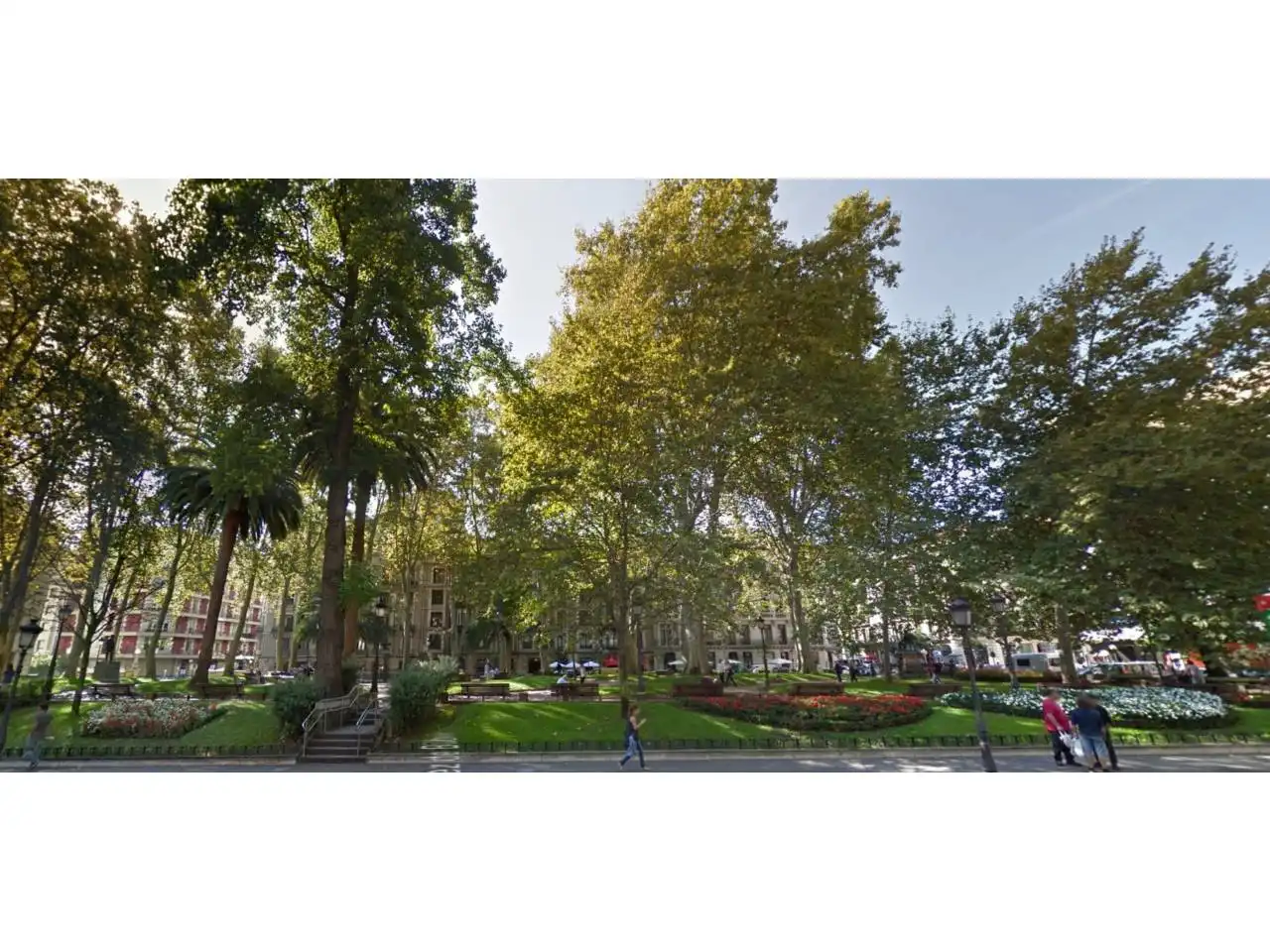 Vista exterior de Local en venta en Bilbao 