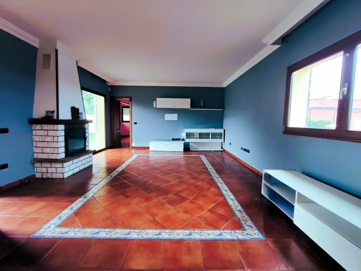 Sala d'estar de Casa o xalet en venda en San Cristóbal de la Laguna amb Jardí privat, Terrassa i Traster