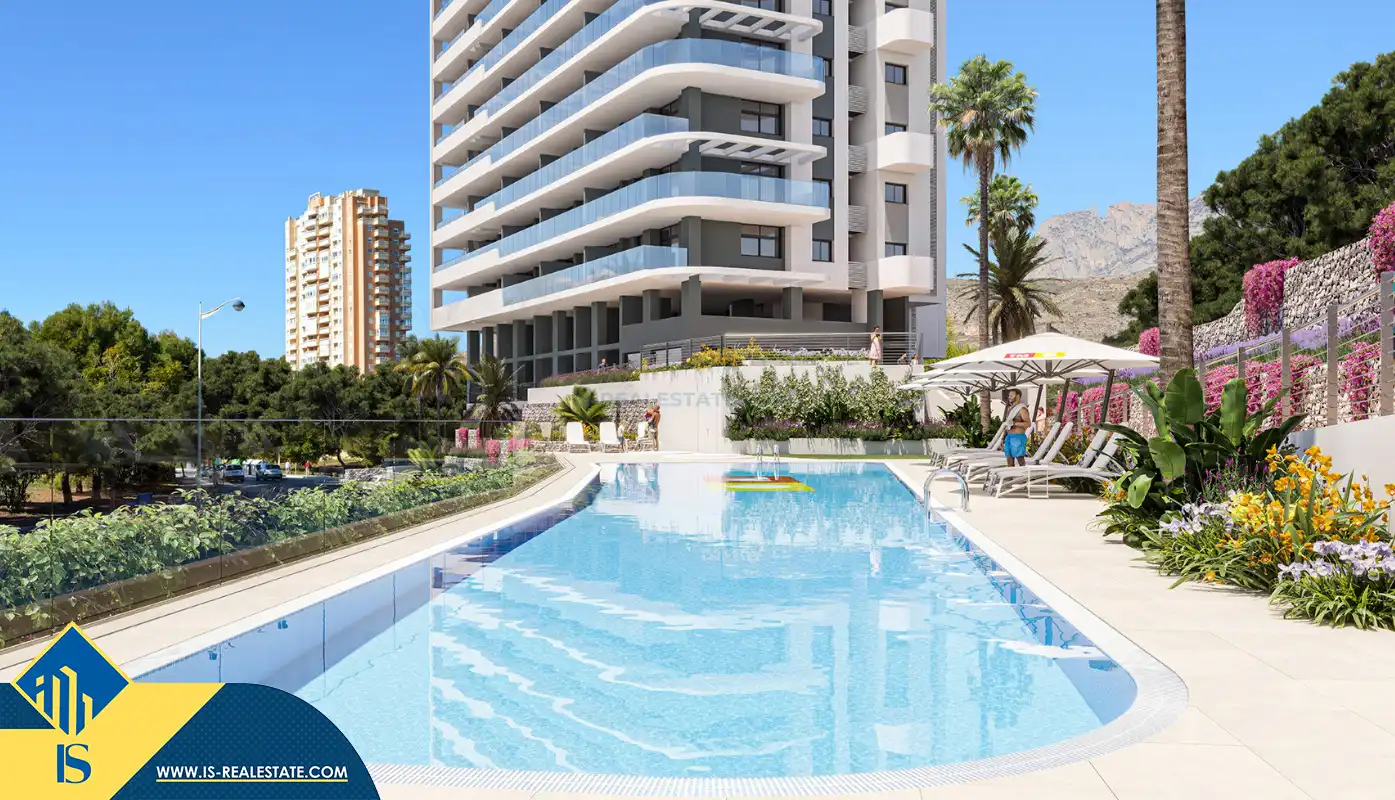 Apartament amb piscina en venda a Via Parque