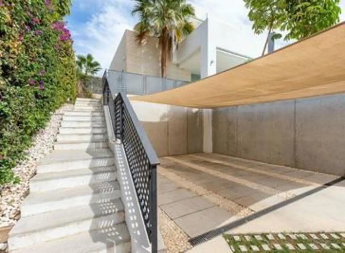 Exterior view of Houses for rent in Rïo Real - Los Monteros