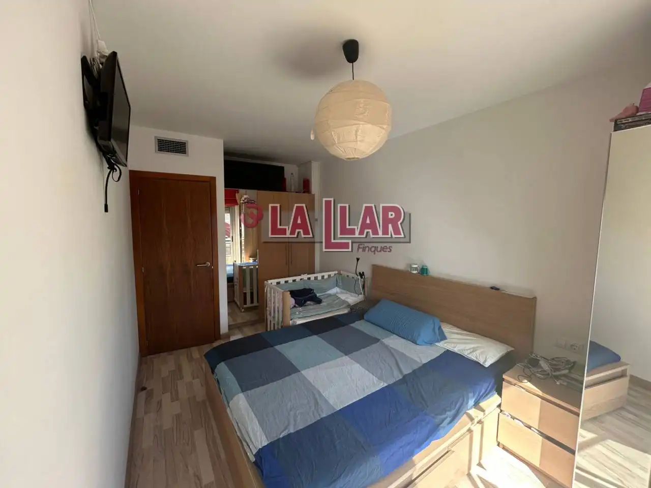 Habitación de Casa adosada en venta en Caldes de Montbui con Aire acondicionado, Calefacción y Parquet