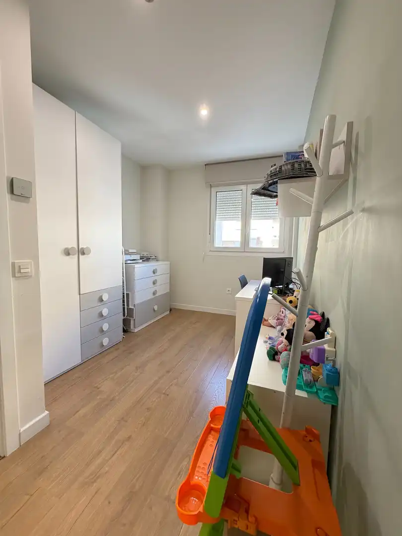 Bedroom of Flat for sale in Málaga  with Air Conditioner, Heating and Storage room