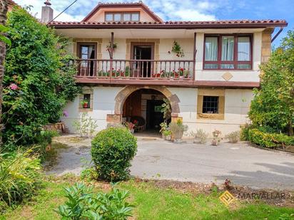 Exterior view of House or chalet for sale in Villaescusa (Cantabria)  with Private garden and Storage room