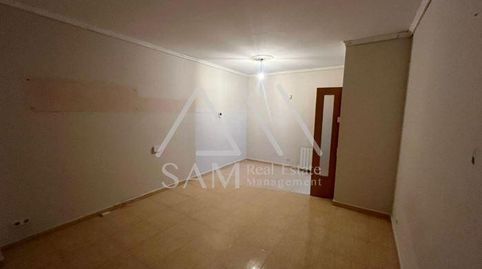 Foto 2 de Planta baja en venta en Barri Mion - Puigberenguer, Manresa