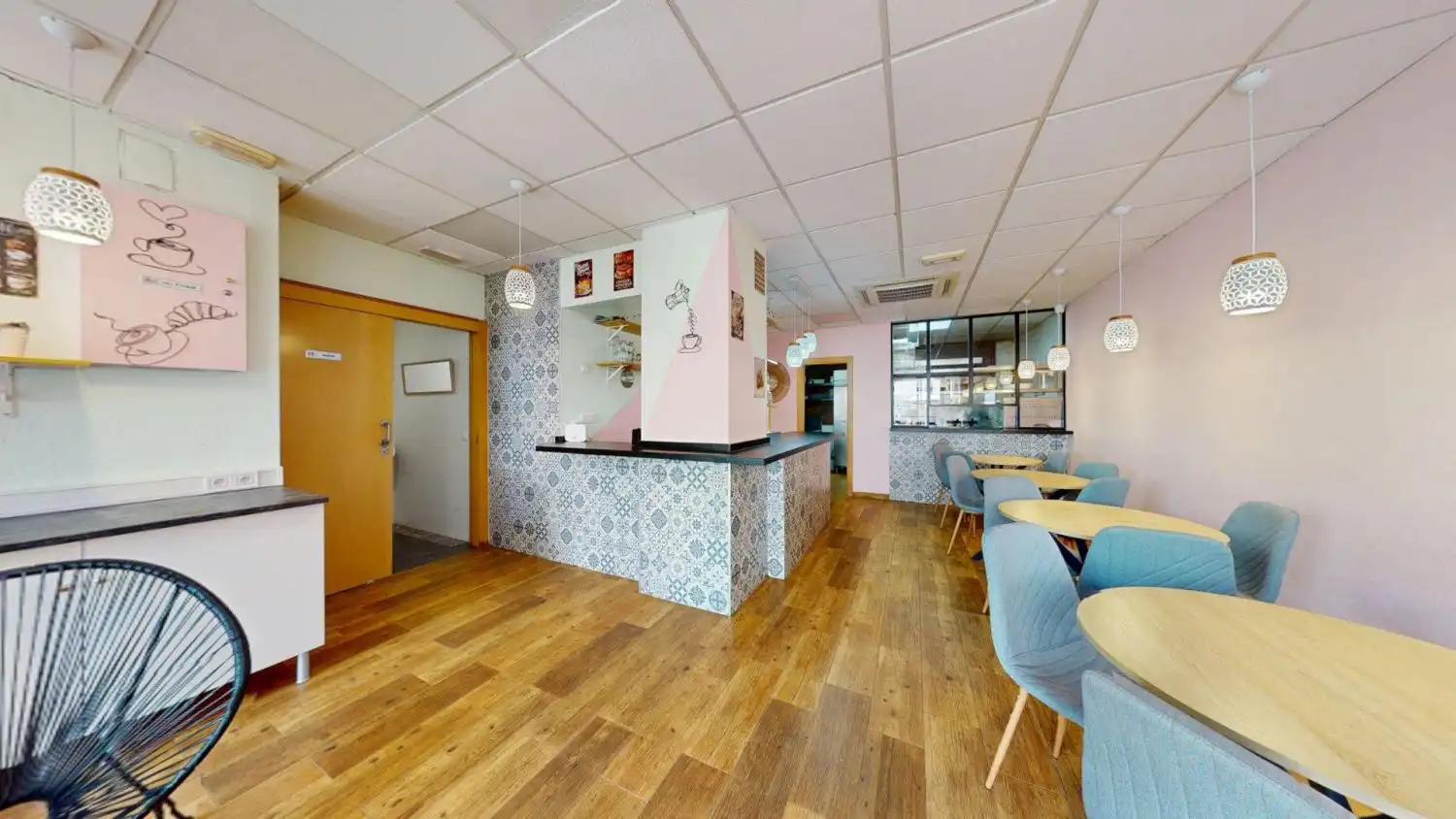 Local de lloguer en El Campello amb Aire condicionat