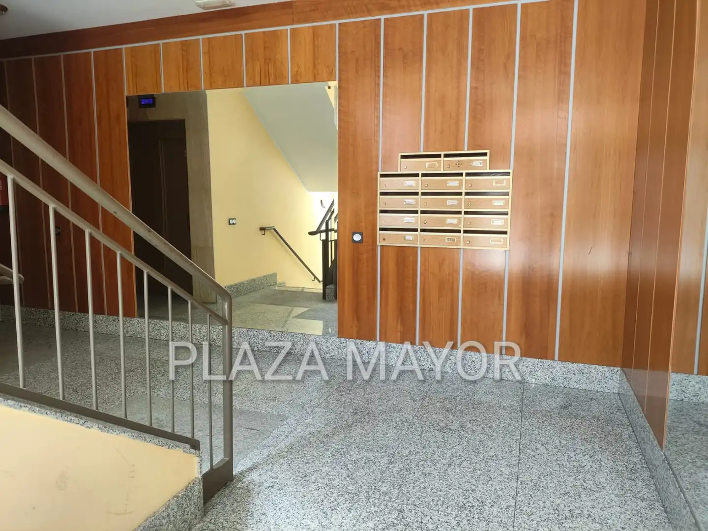 Ático en venta en Moriscos con Calefacción, Terraza y Amueblado
