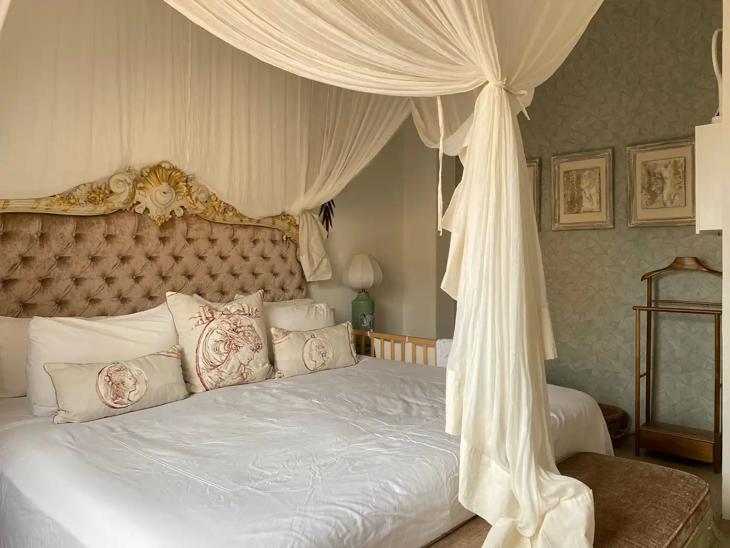 Bedroom of Apartments for sale in Centre