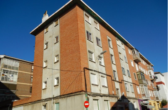 Vista exterior de Piso en venta en Palencia Capital