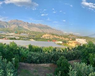 Vista exterior de Finca rústica en venda en Callosa d'En Sarrià amb Aire condicionat, Terrassa i Piscina