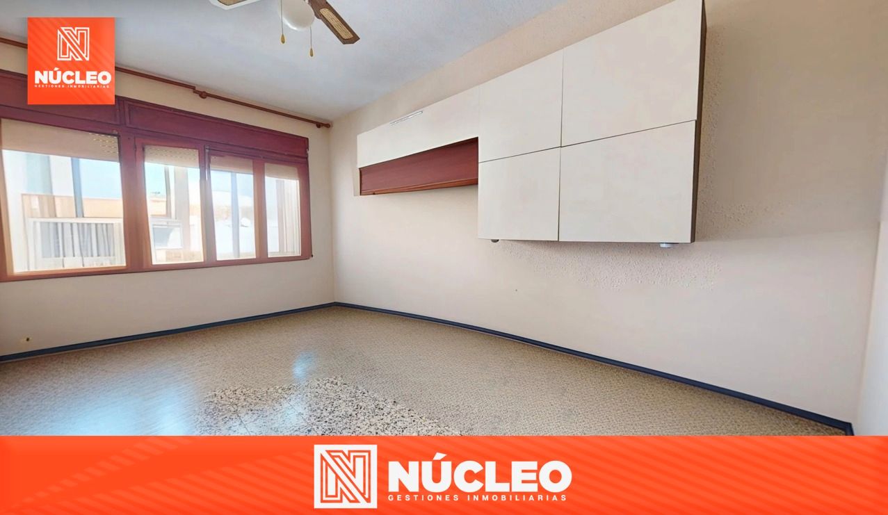Kitchen of Flat for sale in El Campello  with Furnished, Oven and Washing machine
