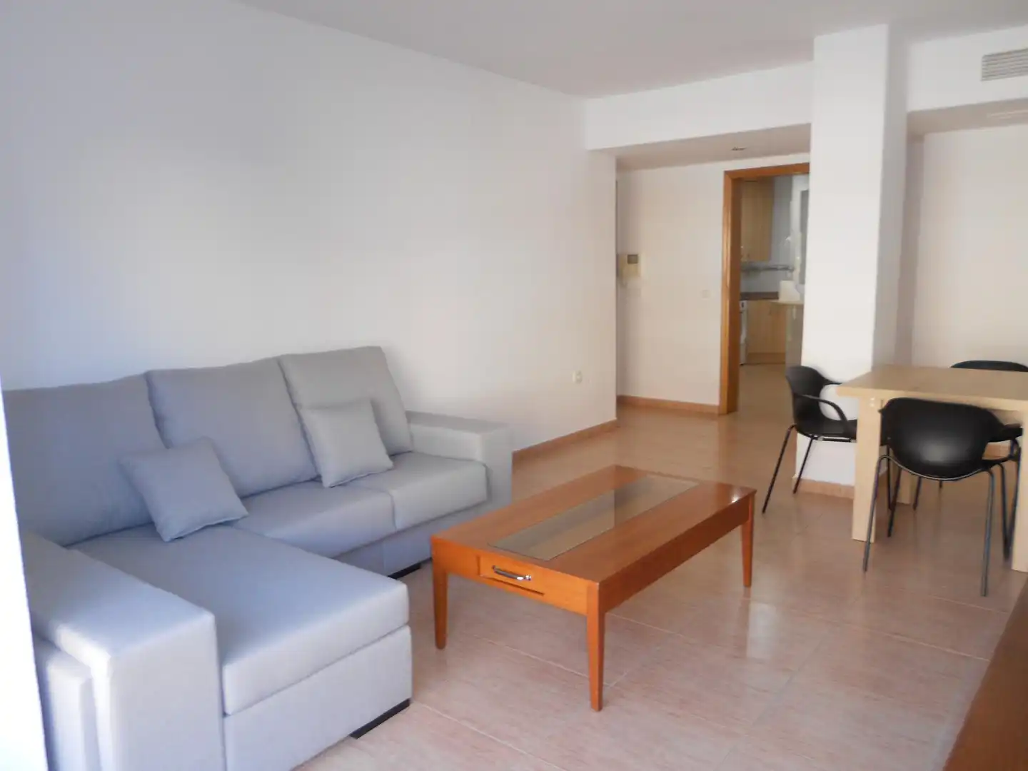 Piso con terraza en venta en Sur, imagen 2