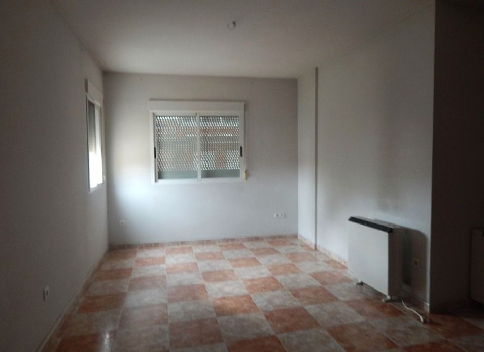 Casa adosada en venda en Fuensalida amb Terrassa