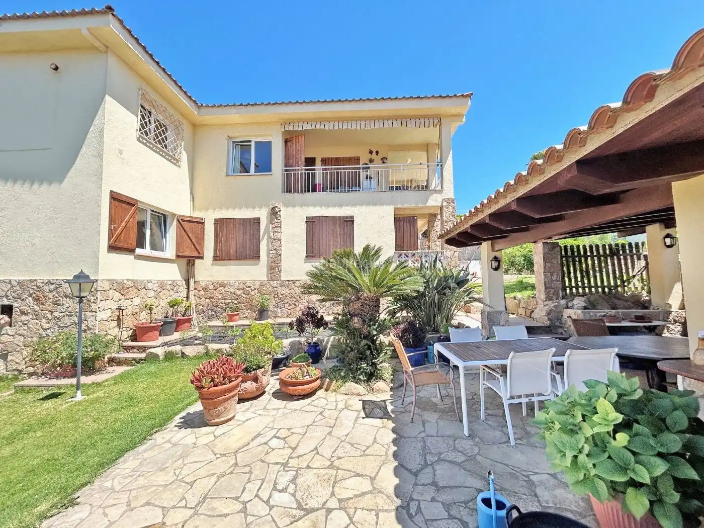 House with garden for sale in Carrer Leipzig 6, imagen 2