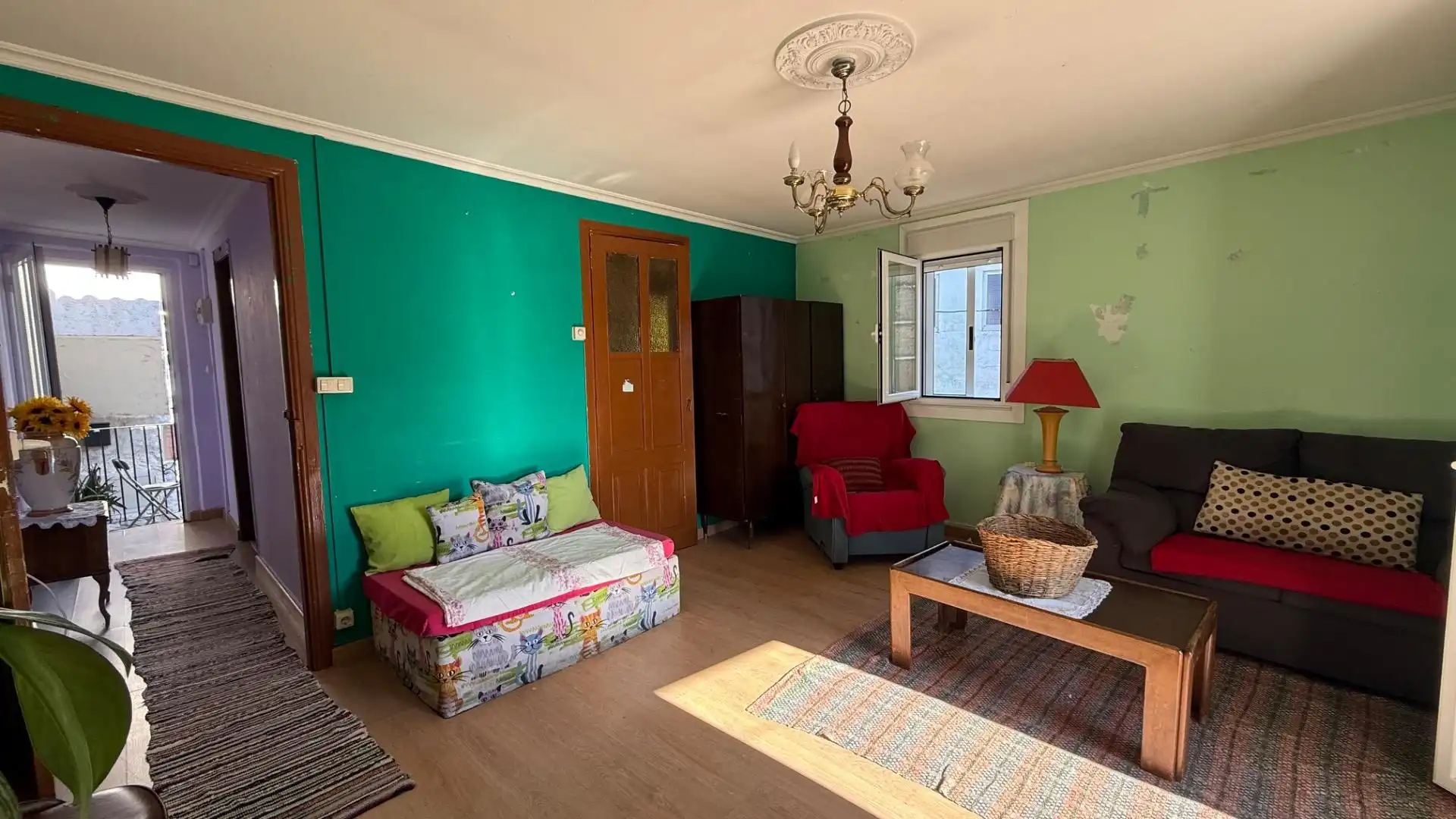 Sala de estar de Finca rústica en venta en Allariz con Jardín privado, Terraza y Amueblado