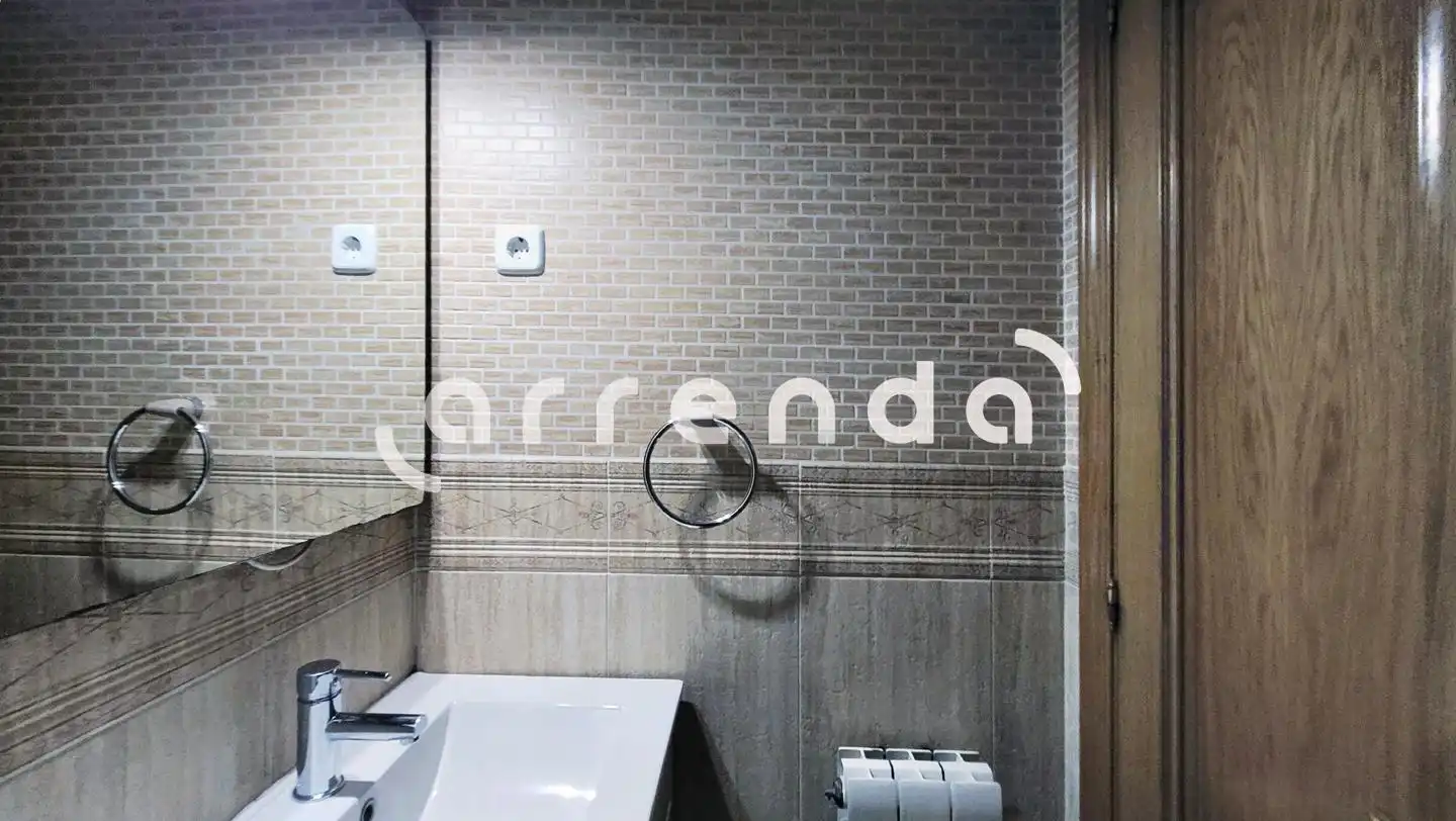 Baño de Piso en venta en Usera
