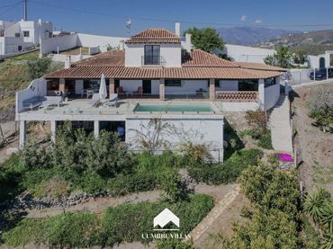 Landhaus mit Garten zum Verkauf in Monte los Almendros - El Pargo - Costa Aguilera