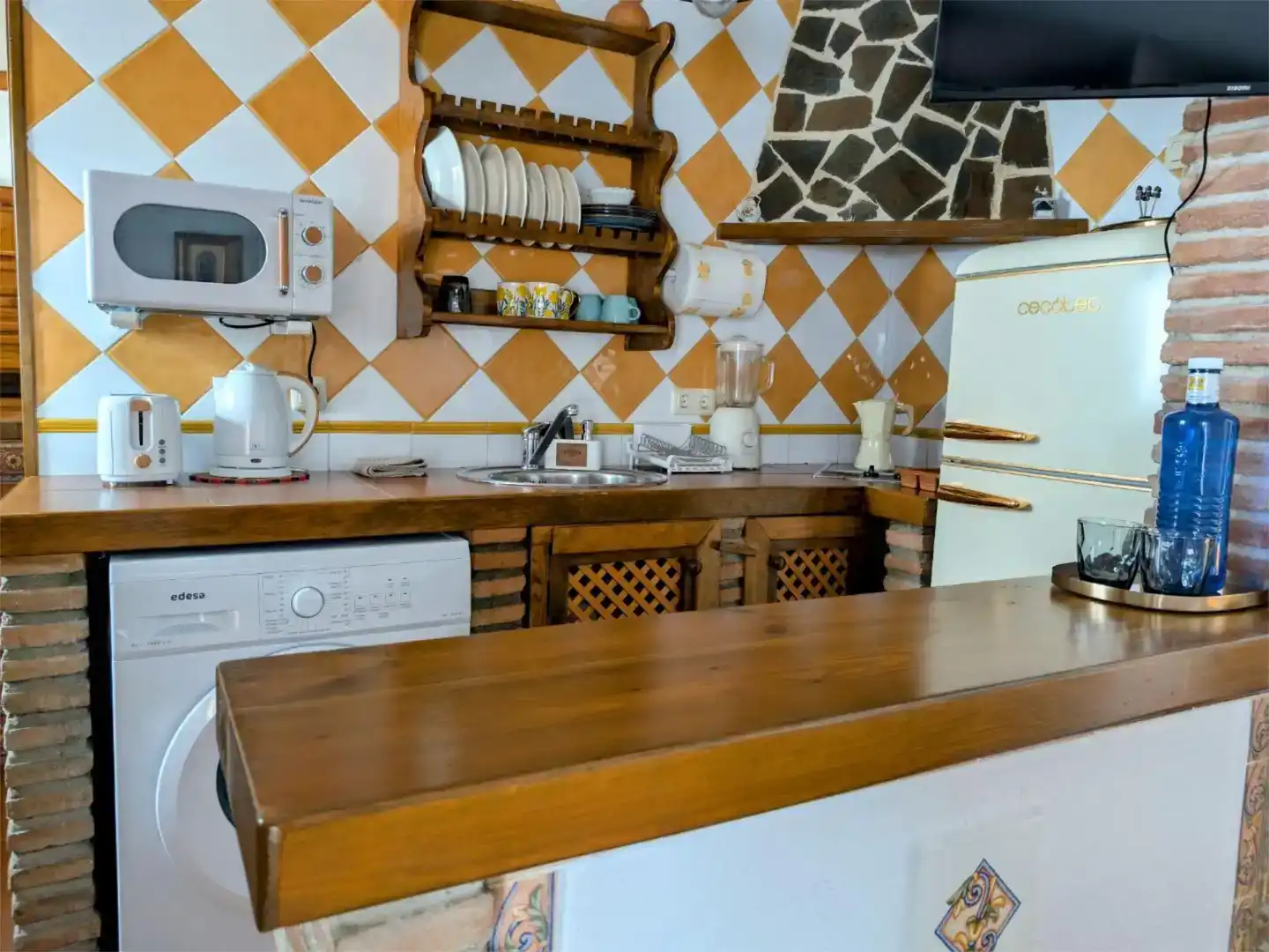Cocina de Piso en venta en Frigiliana con Aire acondicionado y Amueblado
