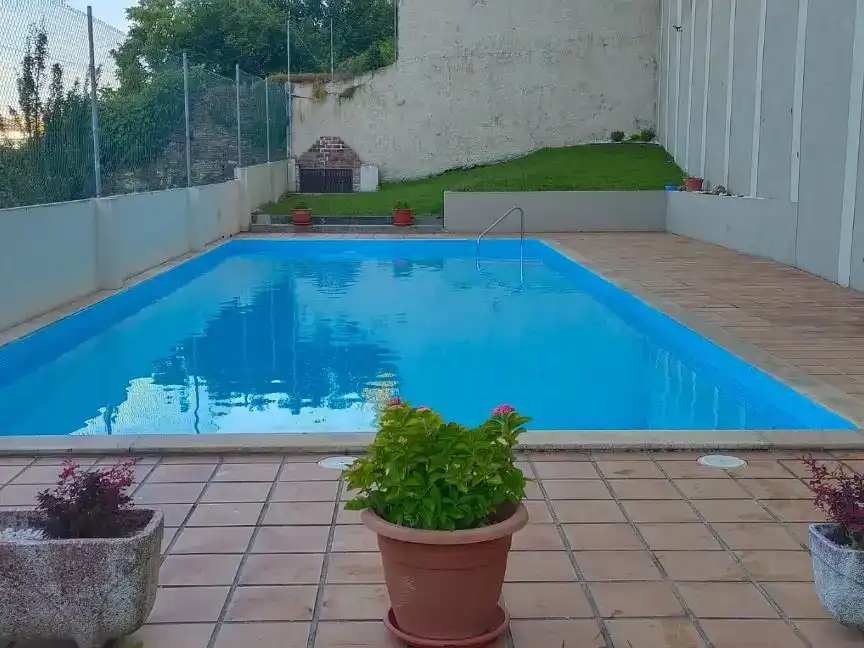 Piscina de Pis en venda en Recatelo - O Carme
