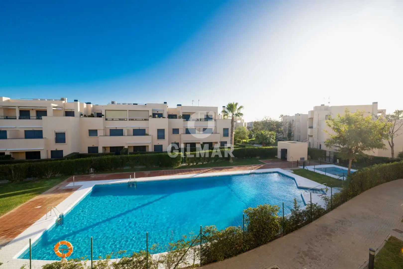 Vista exterior de Piso en venta en Chipiona con Calefacción, Jardín privado y Trastero