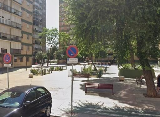 Vista exterior de Piso en venta en  Sevilla Capital con Terraza y Balcón