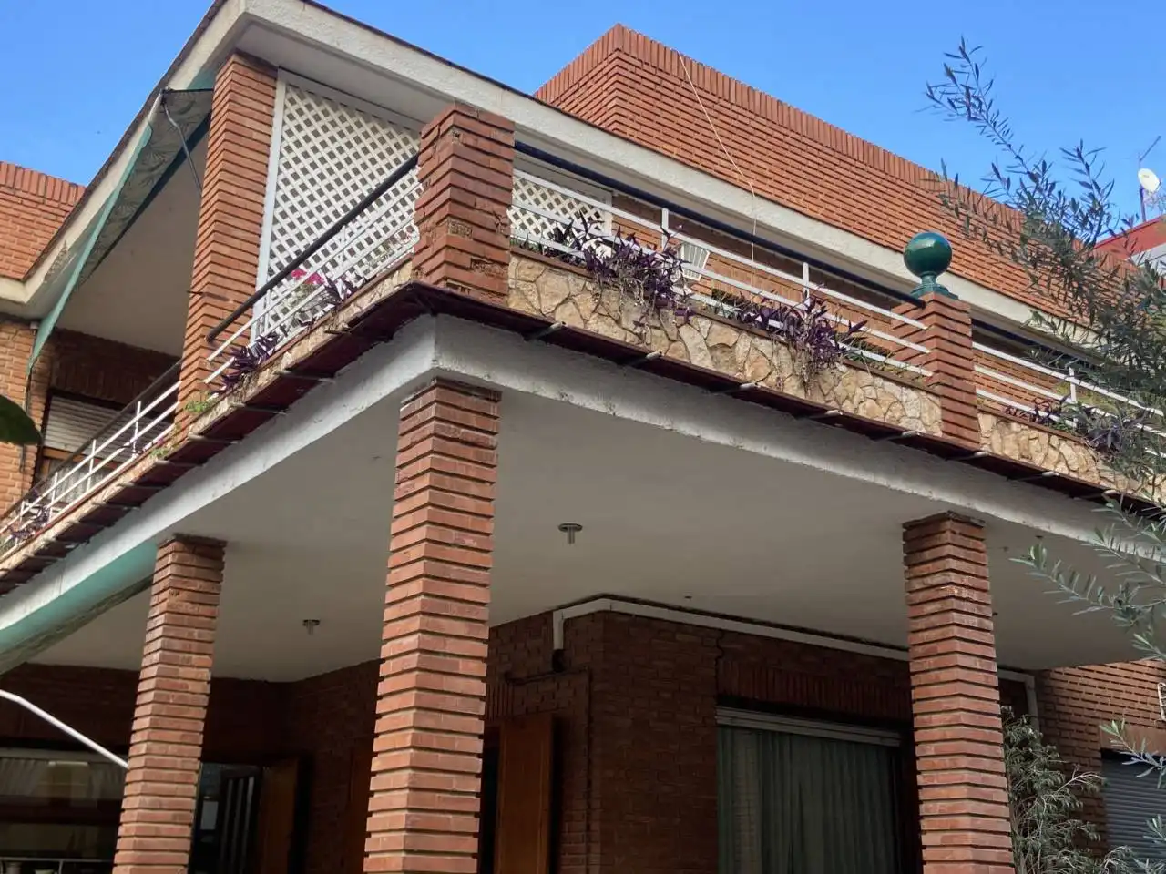 Vista exterior de Casa o chalet en venta en Torrent con Aire acondicionado, Calefacción y Jardín privado