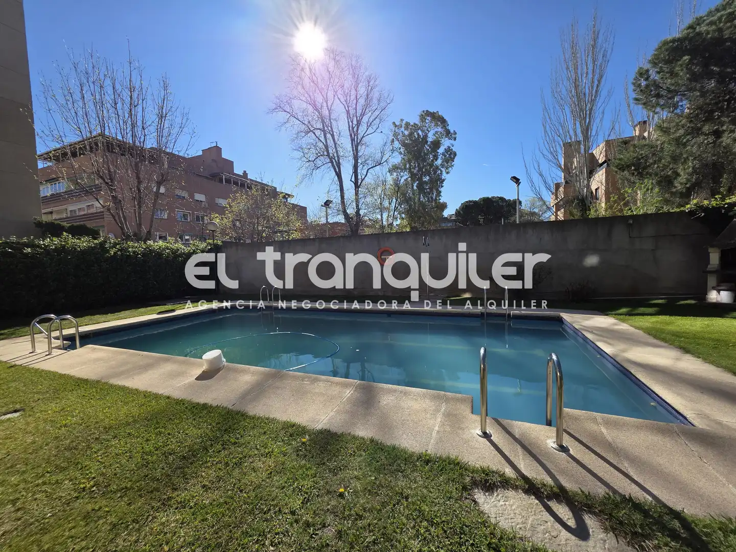 Piscina de Pis de lloguer en Madrid amb Aire condicionat, Parquet i Piscina