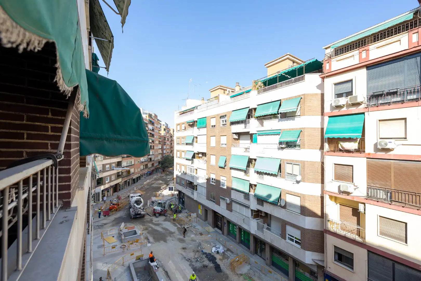 Wohnung zur Miete in Calle Emperatriz Eugenia, Camino de Ronda