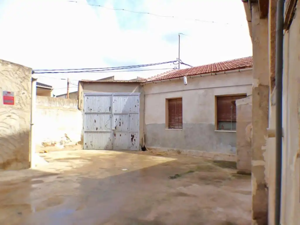 Vista exterior de Finca rústica en venda en Granja de Rocamora amb Jardí privat, Terrassa i Traster