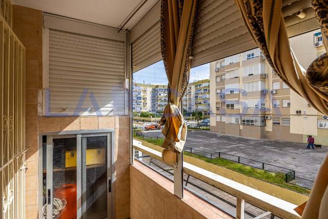 Piso en Venta en Avenida de la Barzola en El Torrejón - El Cerezo