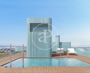 Swimming pool of Flat for sale in  Barcelona Capital  with Air Conditioner, Heating and Balcony