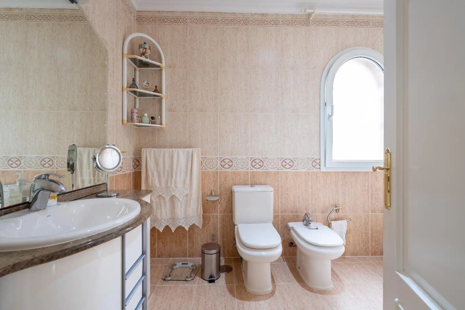 Bathroom of Houses for sale in Roquetas de Mar  with Air Conditioner, Private garden and Terrace