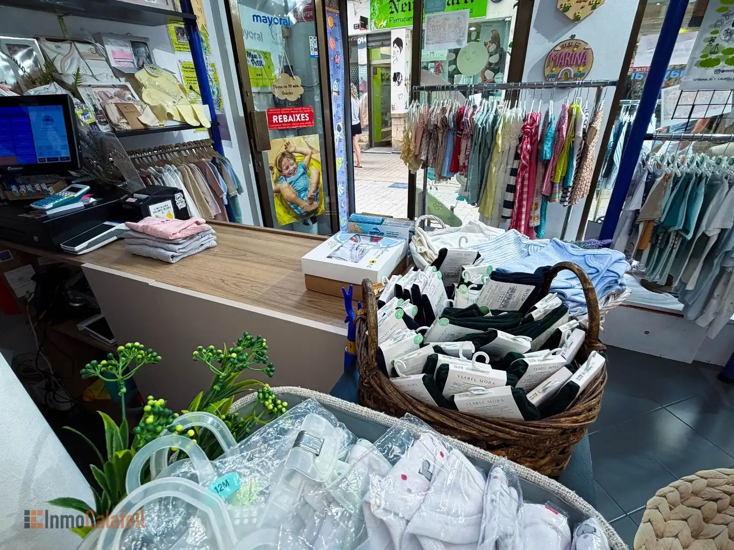 Gewerbefläche zur Übernahme in Vilamar 20