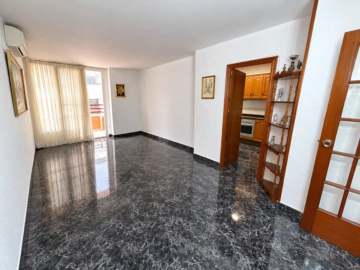 Piso con balcón en venta en Sants - Montjuïc, imagen 4