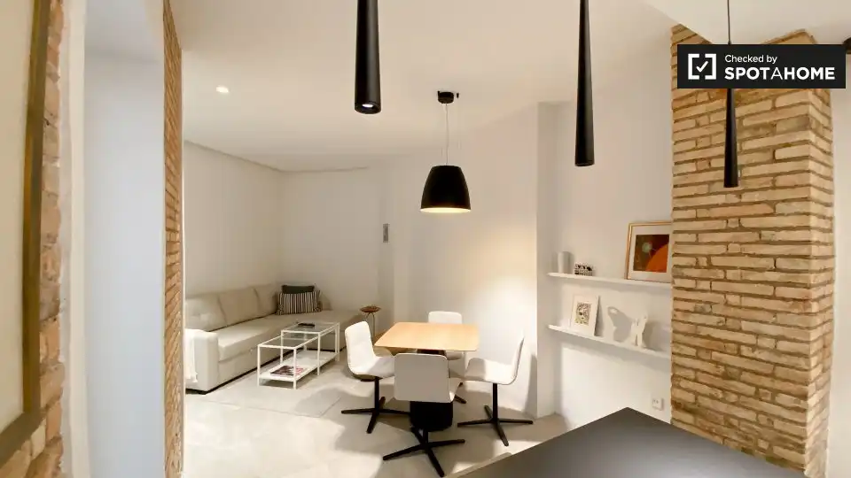 Living room of Flat for rent in Valencia  with Air Conditioner, Heating and Furnished