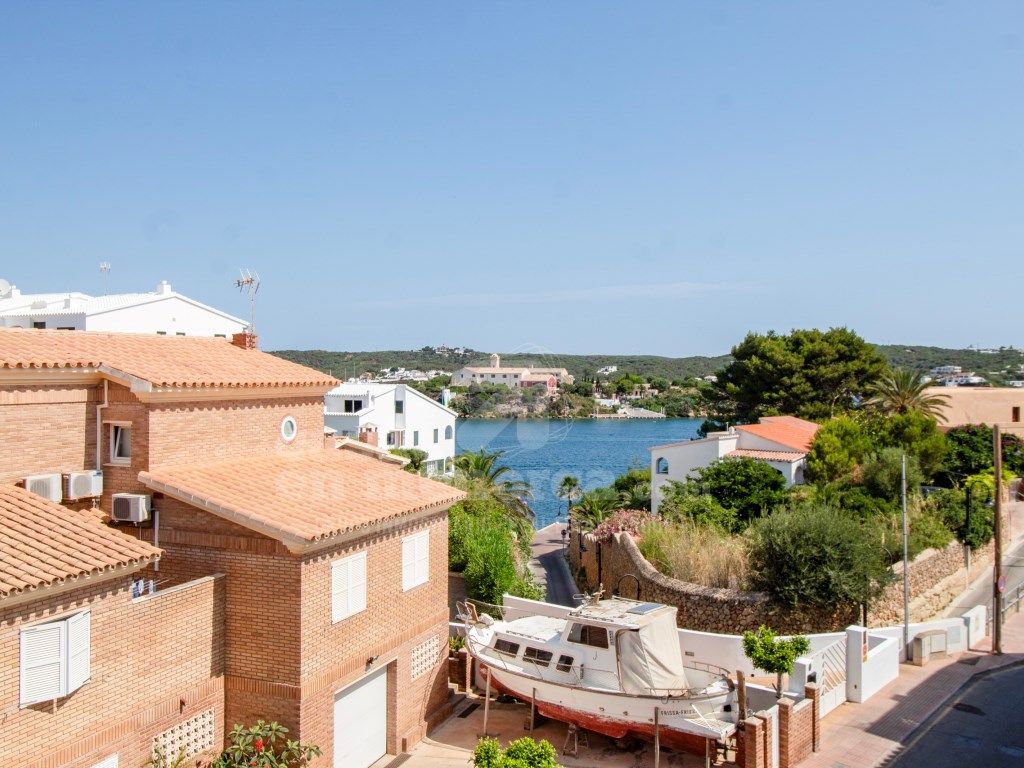 Exterior view of Flat for sale in Es Castell  with Terrace, Swimming Pool and Community pool