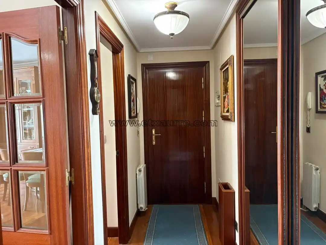 Flat for sale in Laudio / Llodio  with Heating, Storage room and Furnished