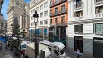 Vista exterior de Pis en venda en  Madrid Capital amb Aire condicionat, Terrassa i Balcó