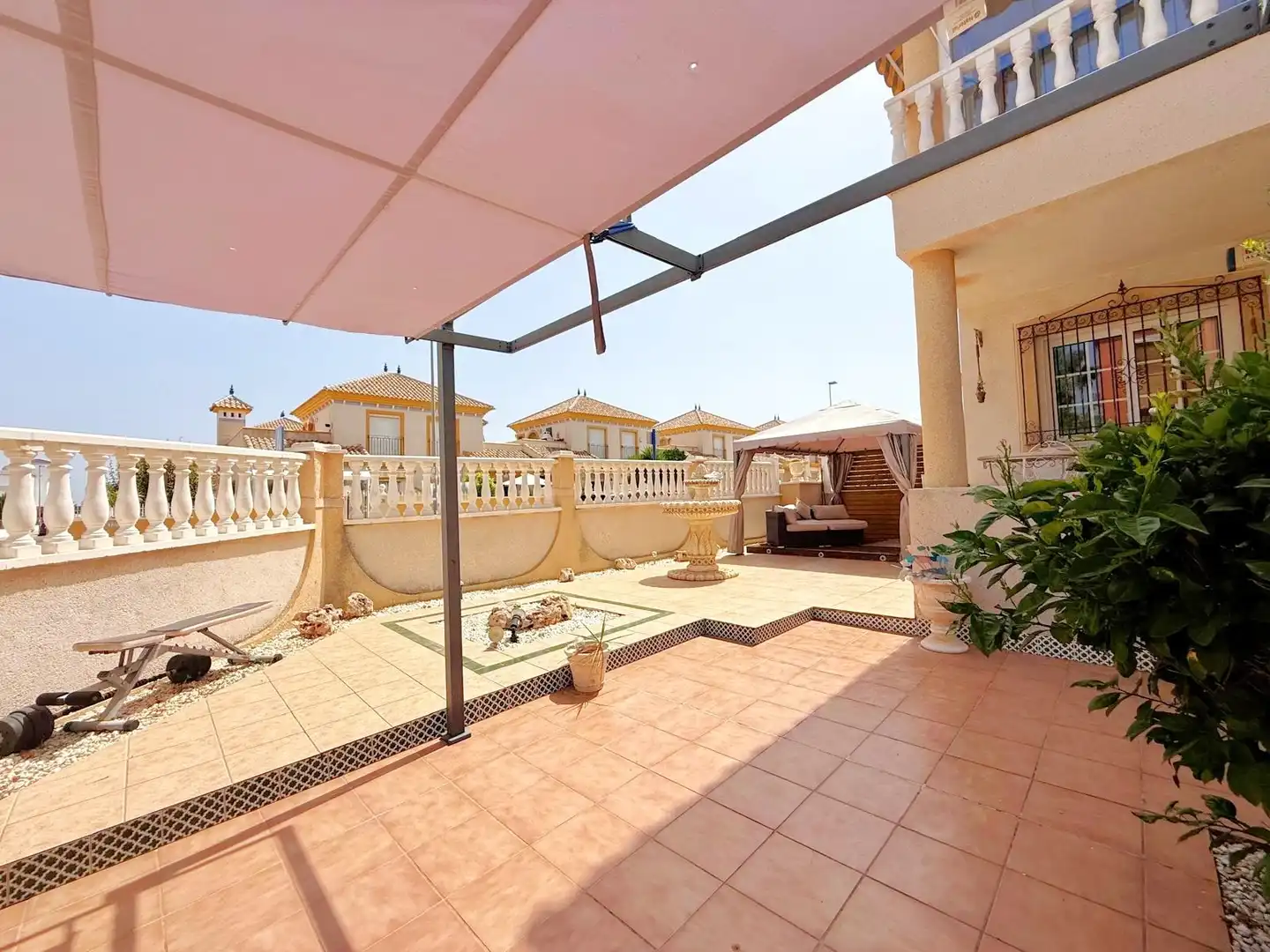 Bajo con piscina en venta en Orihuela Costa, imagen 2