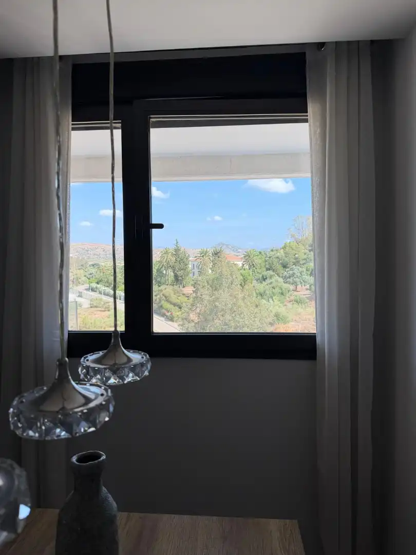 Vista exterior de Pis en venda en Málaga amb Aire condicionat, Terrassa i Traster
