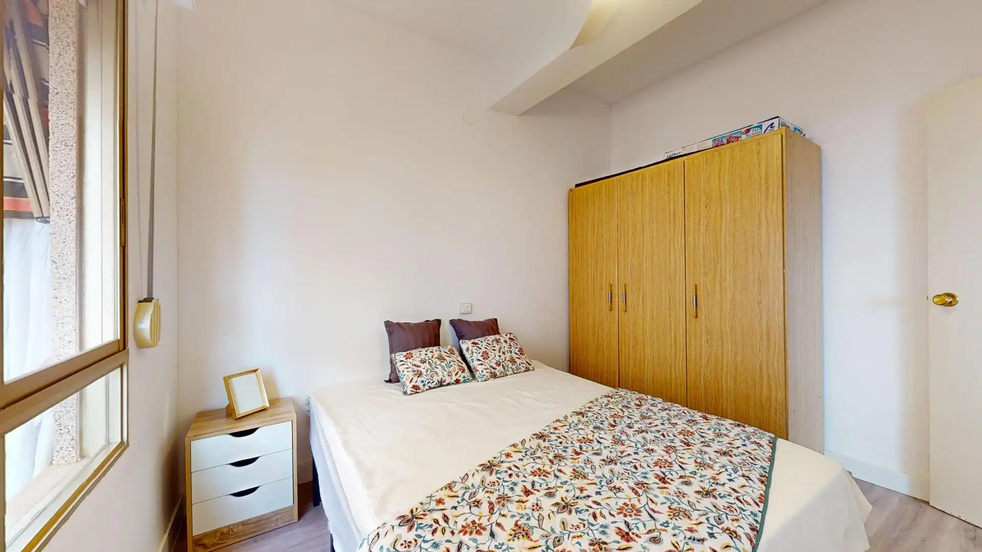 Habitación de Apartamento en venta en Santa Pola con Aire acondicionado