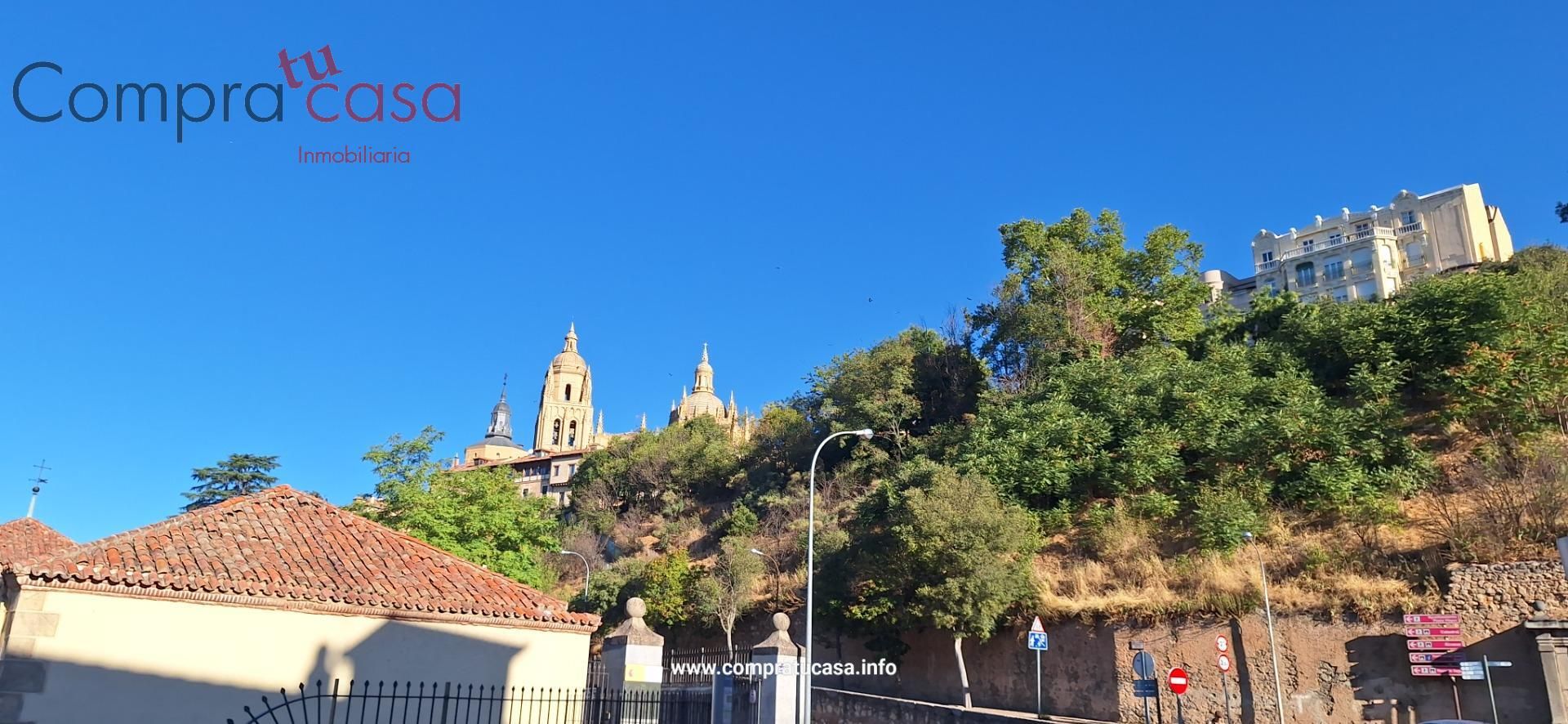 Exterior view of Flat for sale in Segovia Capital  with Heating, Terrace and Storage room