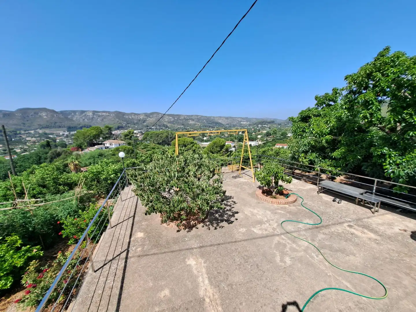 Exterior view of Houses for sale in Alzira  with Air Conditioner, Private garden and Terrace